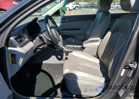 2016 Kia Optima Ex z USA, uszkodzony, nr VIN 5XXGU4L3XGG030566